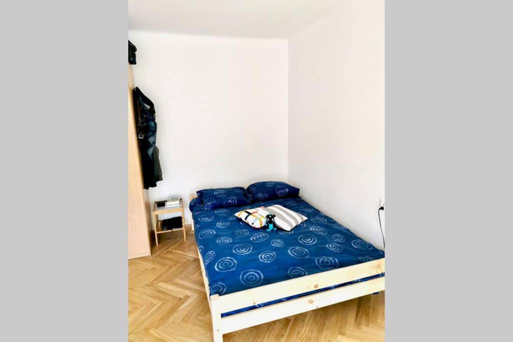 Sunshine Parkside Hideaway - 3 Bedroom - By Upstairs Krakow Exterior photo